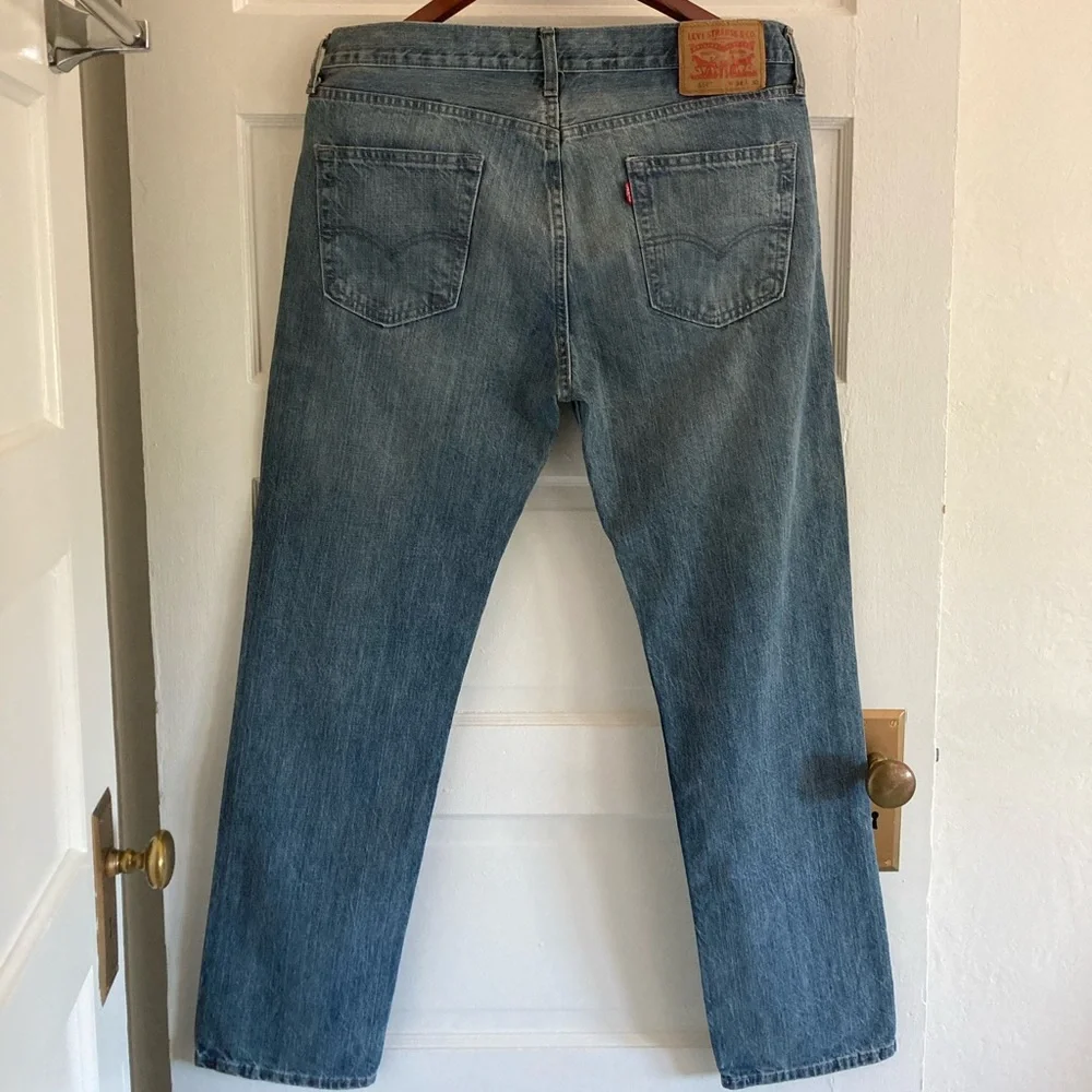 👖 [Levi’s] 514 Blue Jeans, W 34”L 30” EUC